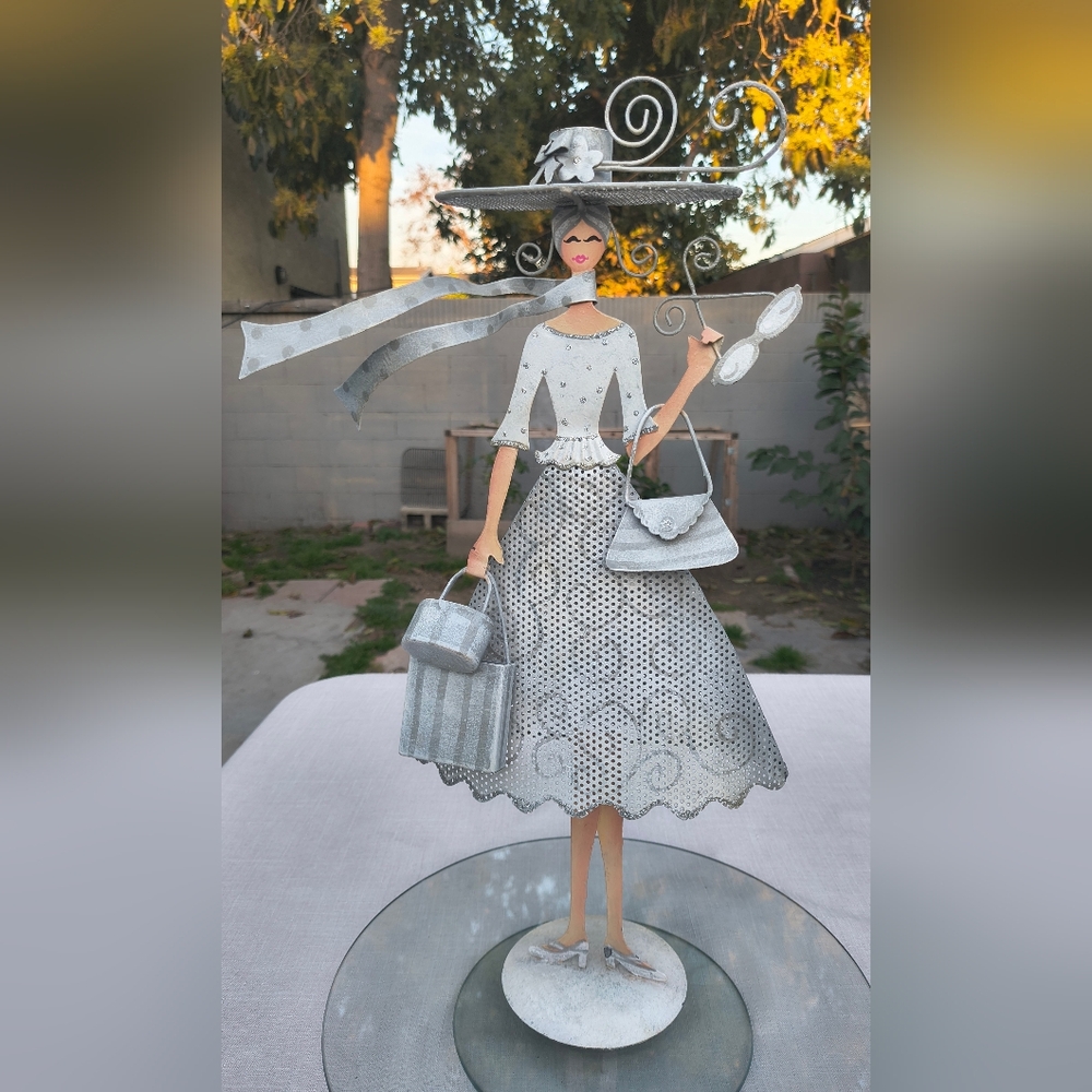 18" Metal  Decorative Woman Figure Jewelry Holder